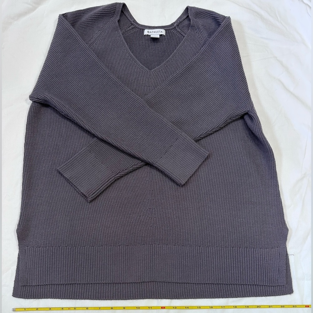 Athleta Women's XL Hanover Refined V Neck Sweater Merino Wool Blend Purple - Picture 4 of 5